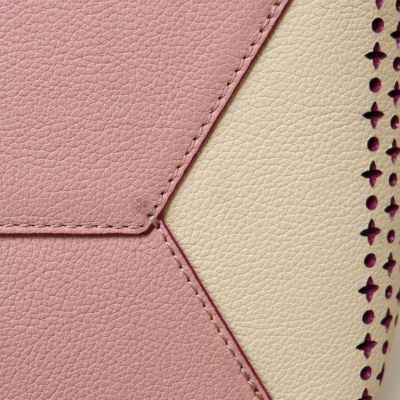Louis Vuitton LockMe Leather Suede Rose Creme Pink - Picture 11 of 12